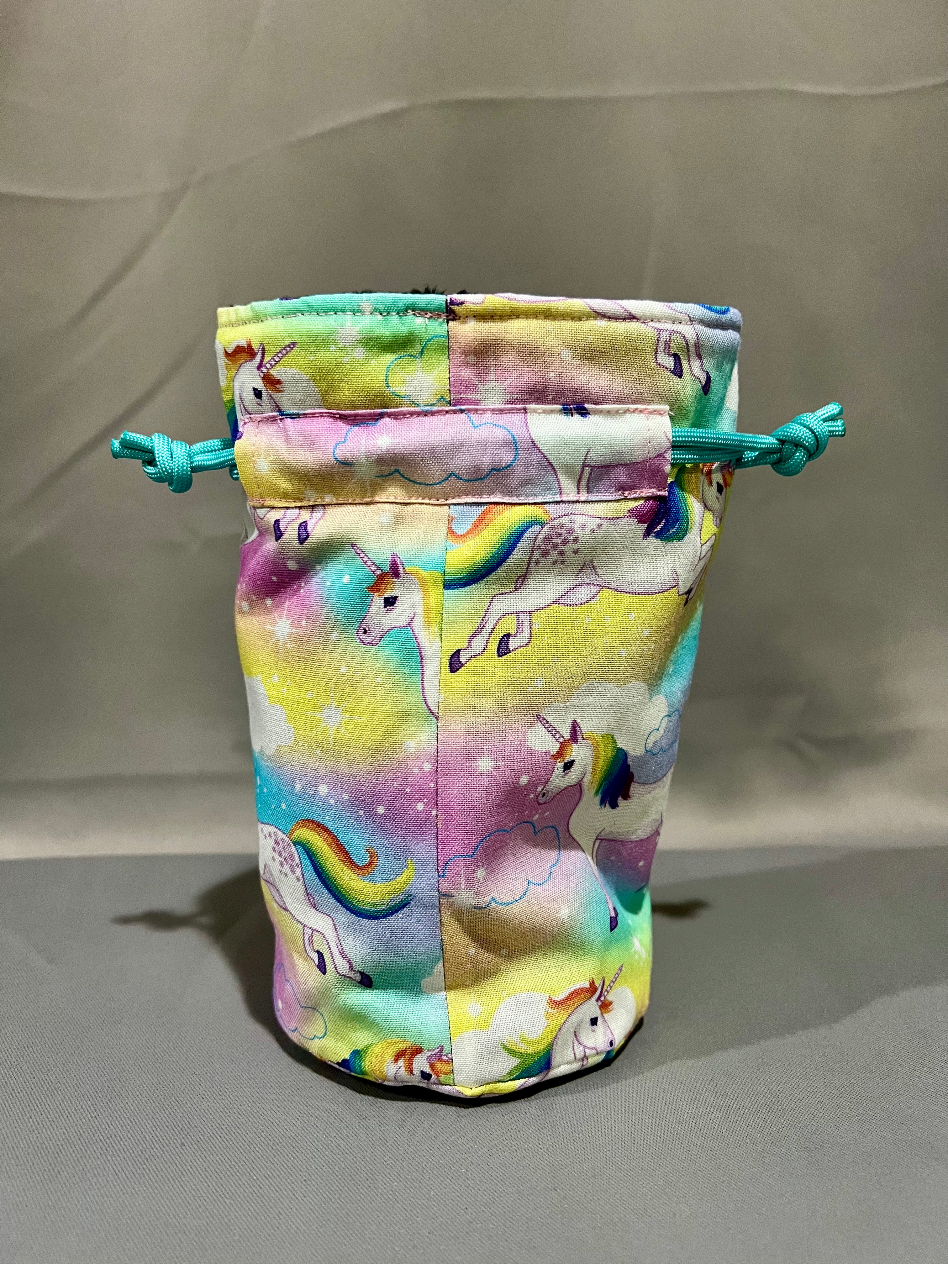 Print Fabric Dice Bag: Unicorns